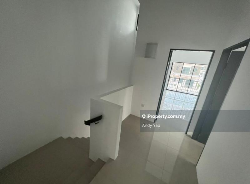 Semi-Detached House for Sale in Taman Scientex Rawang, Rawang by Andy Yap - iProperty.com.my
