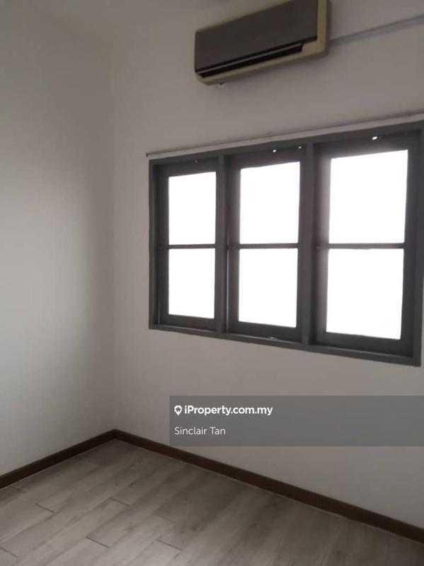 Rumah Pangsa untuk Dijual di Pasir Permai oleh Geoffery Wee - iProperty.com.my