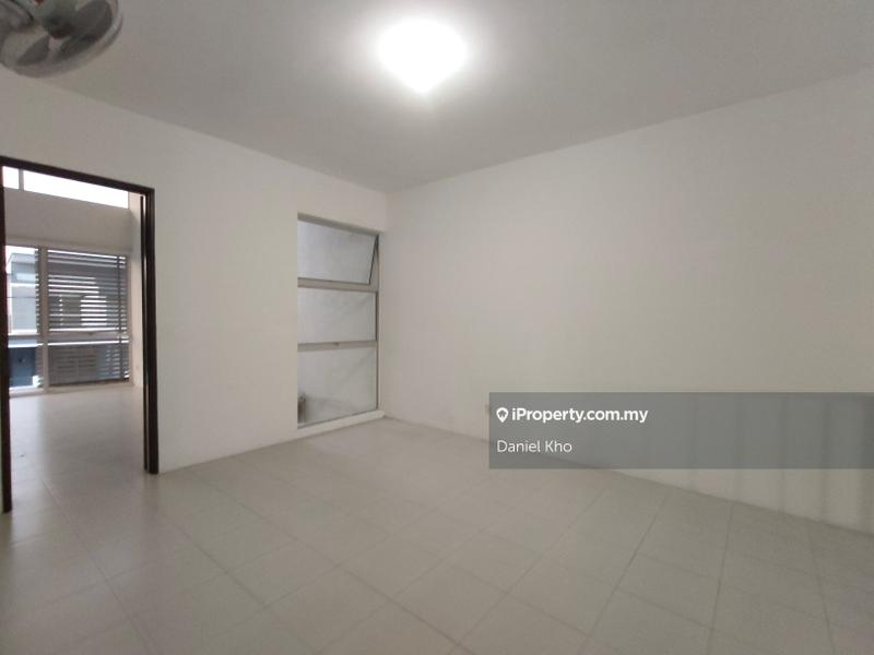 Semi-Detached House for Sale in Taman Kuala Selangor Utama, Kuala Selangor by Daniel Kho - iProperty.com.my