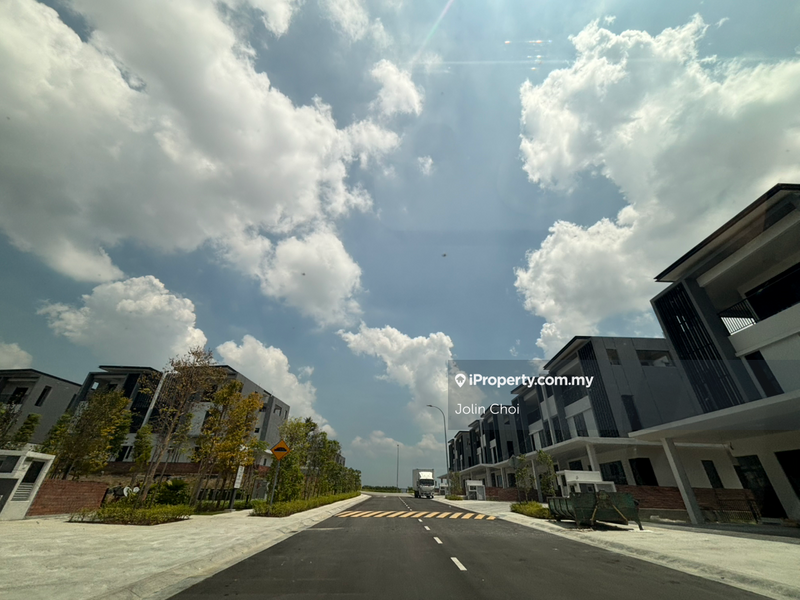 Rumah Berkembar untuk Dijual di Bandar Bukit Puchong 2, Puchong oleh Jolin Choi - iProperty.com.my