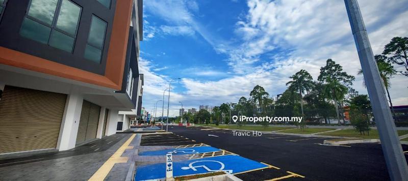 Kedai untuk Disewa di Bandar Seri Putra, Bangi oleh Travic Ho - iProperty.com.my
