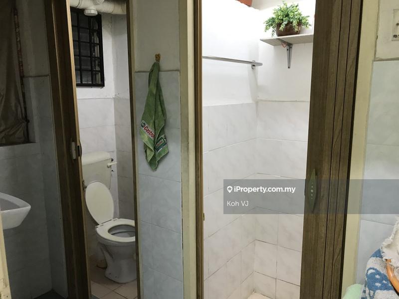 Rumah Pangsa untuk Dijual di PPR Desa Rejang oleh Koh VJ - iProperty.com.my