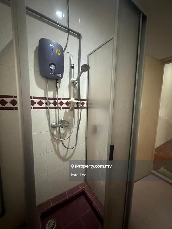 Rumah Berkembar untuk Dijual di Seksyen 19, Petaling Jaya oleh Ivan Lee - iProperty.com.my