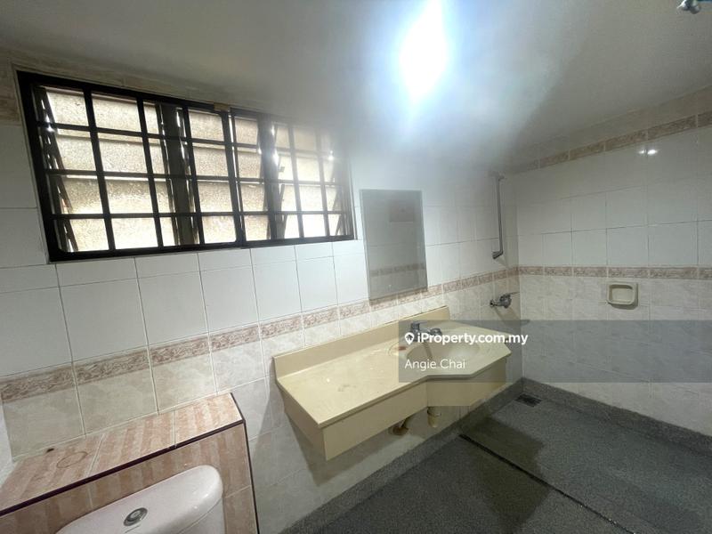 Rumah Berangkai 2 Tingkat untuk Dijual di Sunway Damansara, Kota Damansara oleh Angie Chai - iProperty.com.my