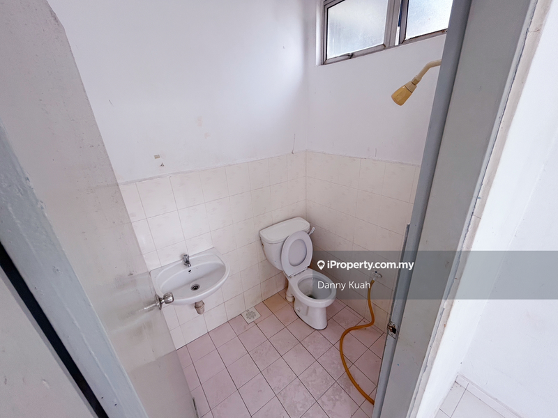 For Sale - Taman Cheng Ria