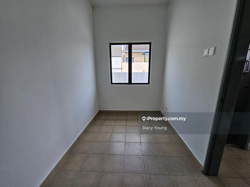 3-storey Terraced House for Sale in Bandar Sungai Long, Cheras by Stacy Young - iProperty.com.my