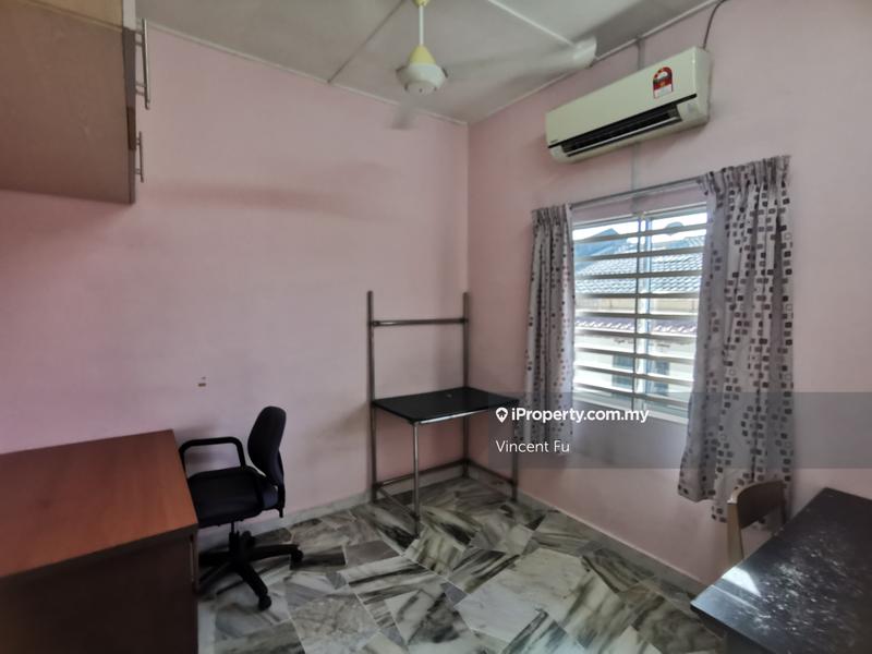 Rumah Teres 1-Tingkat untuk Dijual di Taman Layang Layang, Seremban oleh Vincent Fu - iProperty.com.my