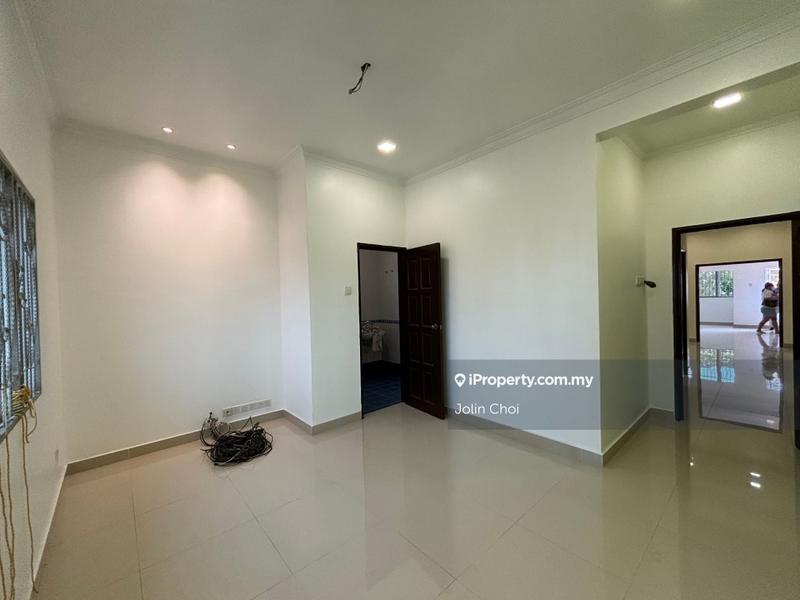 Rumah Berkembar untuk Dijual di Bandar Puteri Puchong, Puchong oleh Jolin Choi - iProperty.com.my