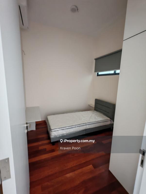 Residensi Servis untuk Dijual di Senada Residence @ KLGCC Resort oleh Kraven Poon - iProperty.com.my