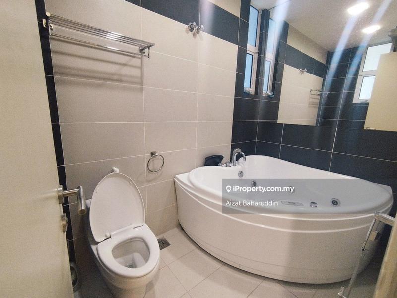 Rumah Berkembar untuk Dijual di Bukit Kerinchi, Pantai oleh Aizat Baharuddin - iProperty.com.my