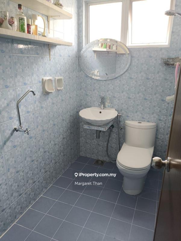 Rumah Berkembar untuk Dijual di SS 21, Damansara Utama, Petaling Jaya oleh Margaret Than - iProperty.com.my