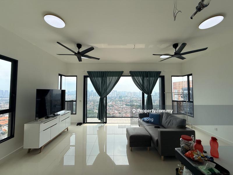 For Sale - The Legacy OUG