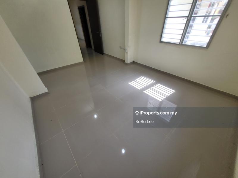 Semi-Detached House for Sale in Taman Overseas Union (Taman Oug), Jalan Klang Lama (Old Klang Road) by BoBo Lee - iProperty.com.my