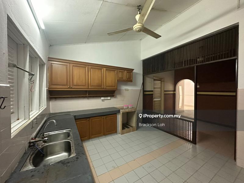 Semi-Detached House for Sale in Taman Melawati, Ulu Kelang by Brackson Loh - iProperty.com.my