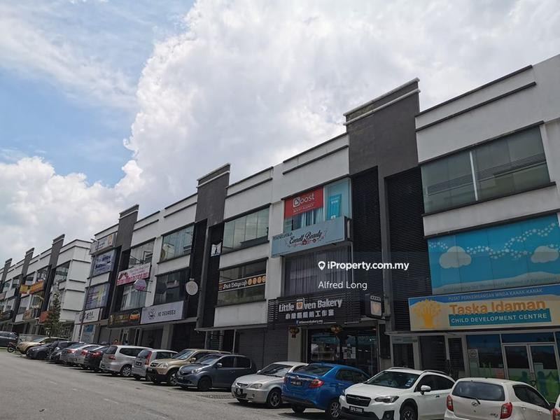 Kedai-Pejabat untuk Disewa di Taman Bukit Serdang, Seri Kembangan oleh Alfred Long - iProperty.com.my