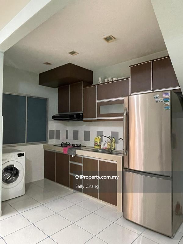 Rumah Bandar untuk Dijual di Amansiara, Selayang oleh Sally Chang - iProperty.com.my