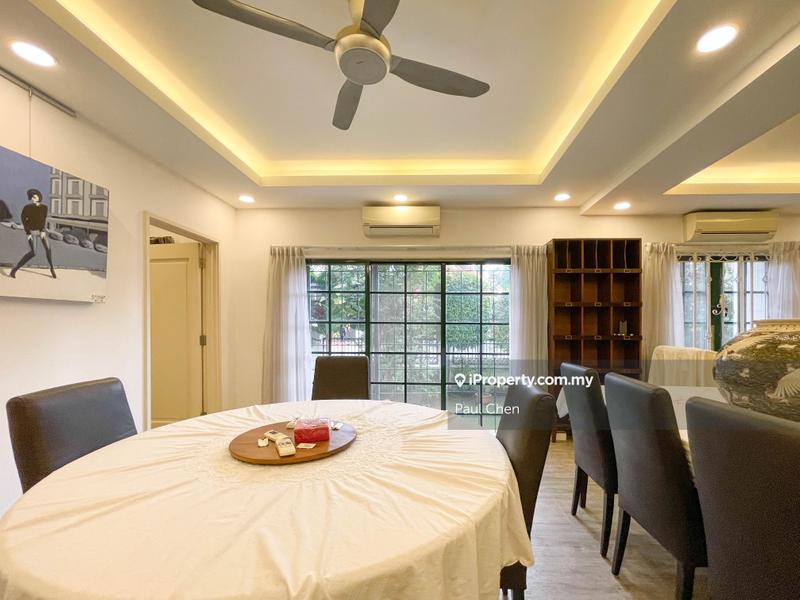 Condominium for Sale in Tuscany by Paul Chen - iProperty.com.my