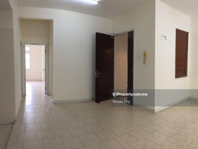 Rumah Bandar untuk Dijual di Kota Kemuning, Shah Alam oleh Nicole Eng - iProperty.com.my