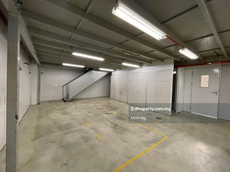 Semi-D Factory for Sale in Sungai Buloh, Selangor by Mori Ng - Car Park - iProperty.com.my