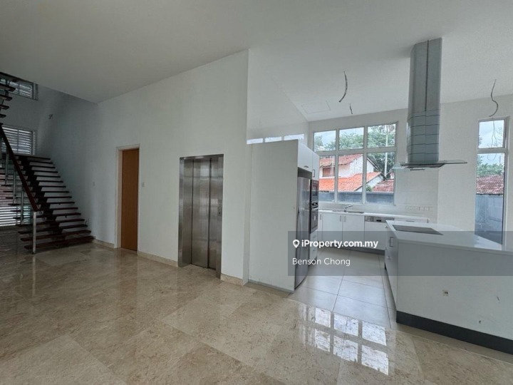 Bungalow House for Sale in Straits View, Johor Bahru by Benson Chong - iProperty.com.my