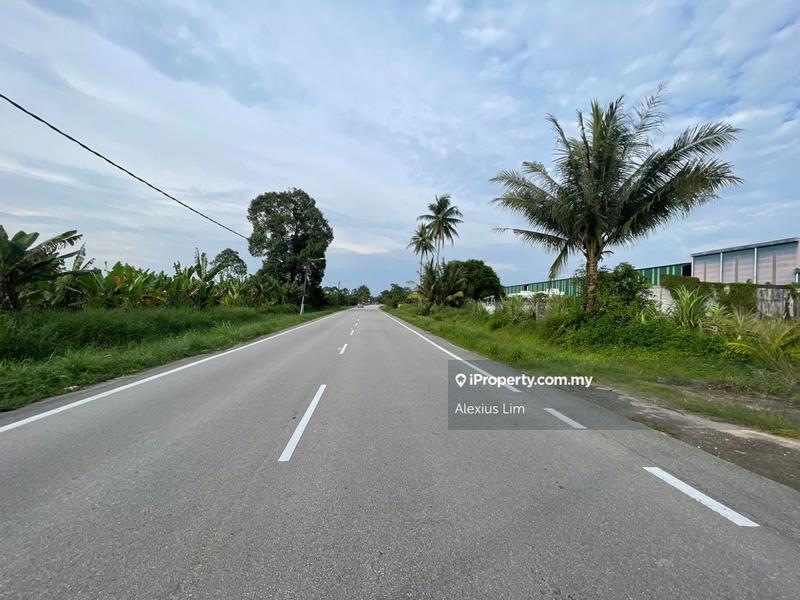 Tanah Perindustrian untuk Dijual di Parit Sikom, Pontian oleh Alexius Lim - iProperty.com.my