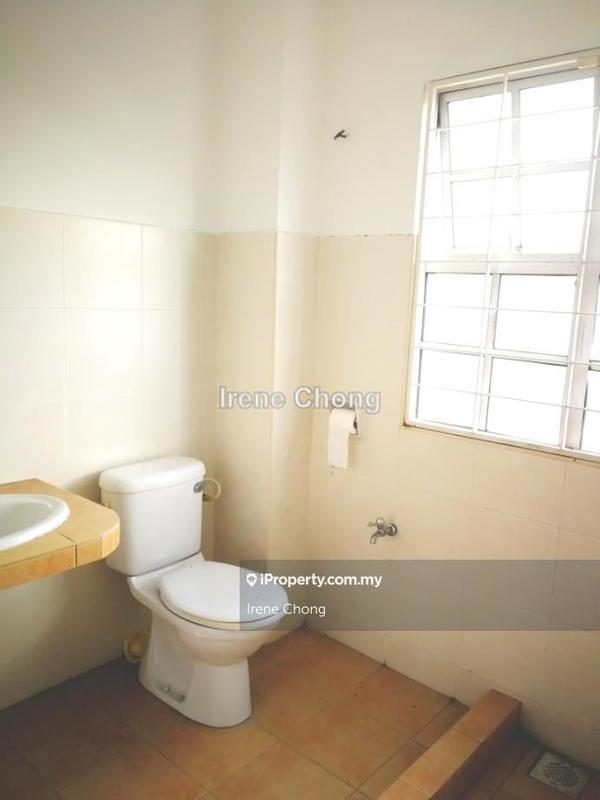 2.5-storey Terraced House for Sale in Damansara Jaya, Petaling Jaya by Irene Chong - iProperty.com.my