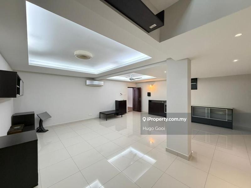 Rumah Berkembar untuk Dijual di Sejati Hill Villa, Twin Palms, Wira Heights, Bandar Sungai Long oleh Hugo Gooi - iProperty.com.my