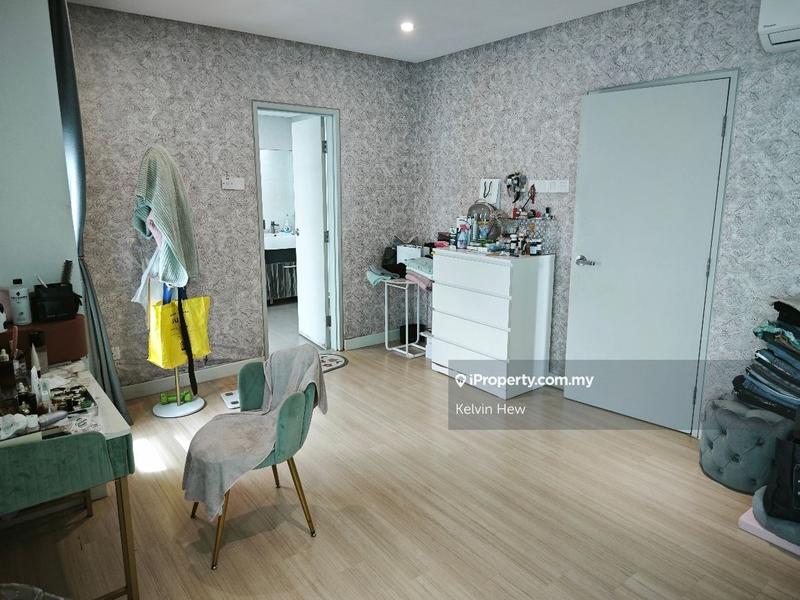 Service Residence for Sale in V Residence 3 @ Sunway Velocity by Kelvin Hew - iProperty.com.my