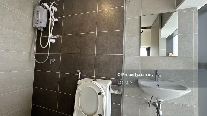 Service Residence for Sale in Pinnacle Petaling Jaya by Lee Kelly - iProperty.com.my