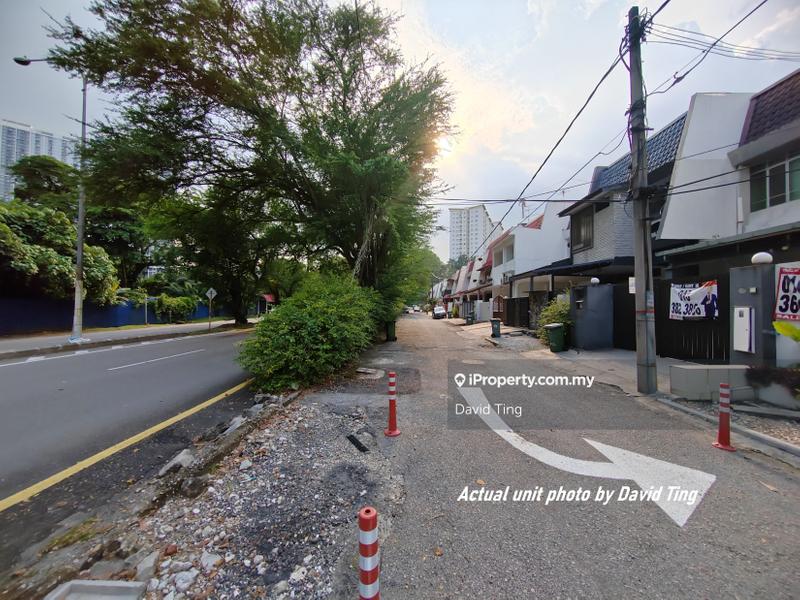 Rumah Teres 2-Tingkat untuk Dijual di Taman Desa, Taman Desa oleh David Ting - iProperty.com.my