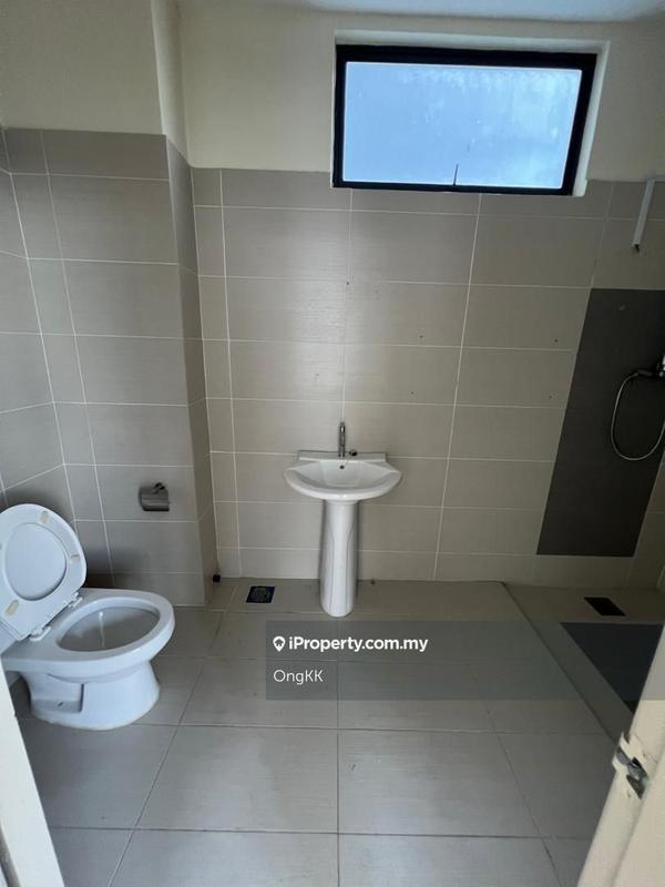 Rumah Berkembar untuk Dijual di Puteri Heights, Rawang oleh OngKK - iProperty.com.my