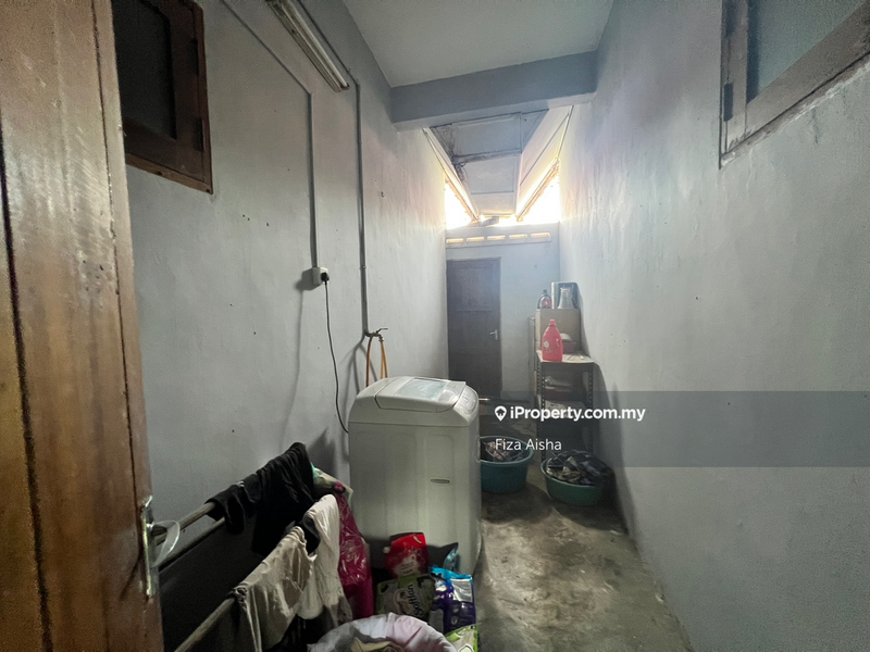 Bungalow House for Sale in Jalan Yusof Taha, Johor Bahru by Fiza Aisha - iProperty.com.my