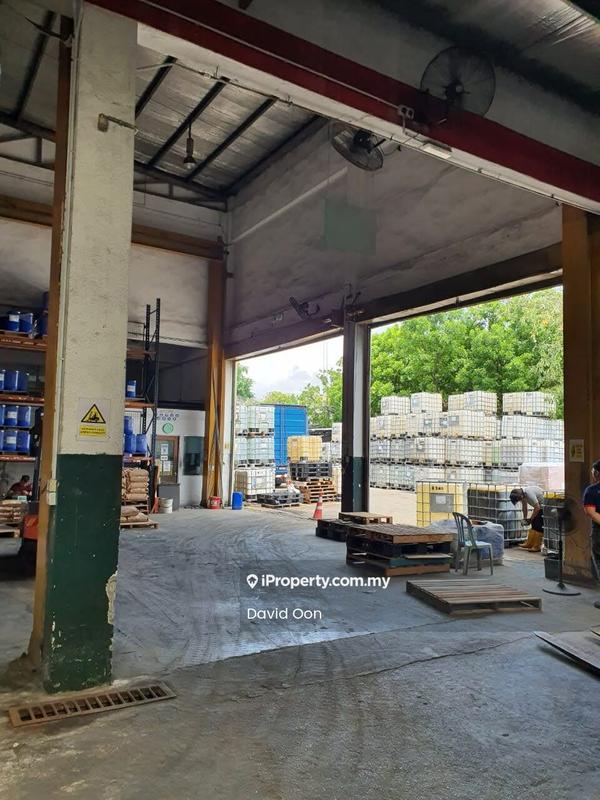 Kilang Terpisah untuk Dijual di Serdang, Seri Kembangan oleh David Oon - iProperty.com.my