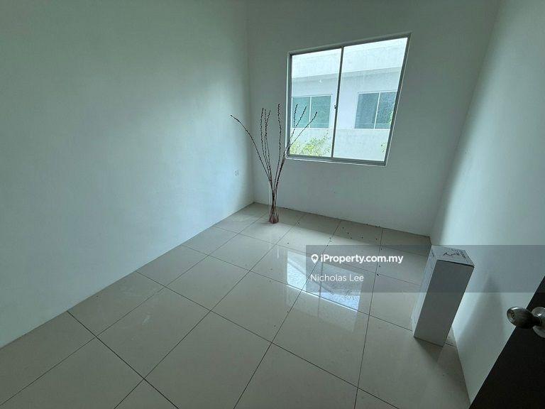 Rumah Berkembar untuk Dijual di Taman Klebang Delima, Ipoh oleh Nicholas Lee - iProperty.com.my