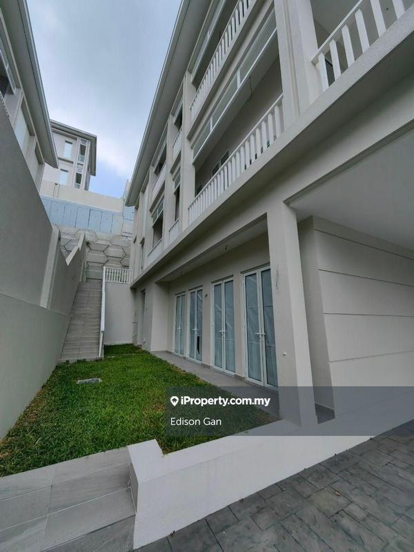 Semi-Detached House for Sale in Serene Mont Kiara, Mont Kiara by Edison Gan - iProperty.com.my