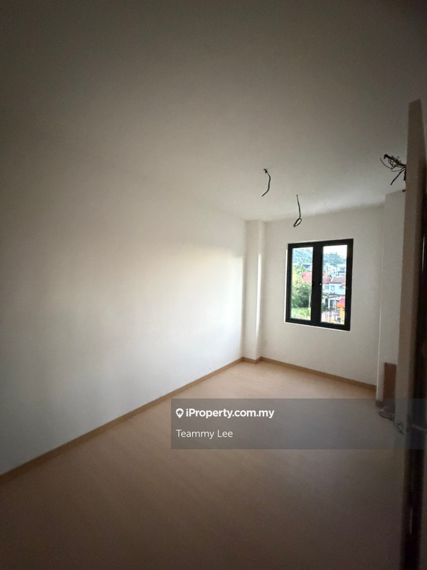 Rumah Berkembar untuk Dijual di Taman Ikhlas, Bandar Sungai Long oleh Teammy Lee - iProperty.com.my