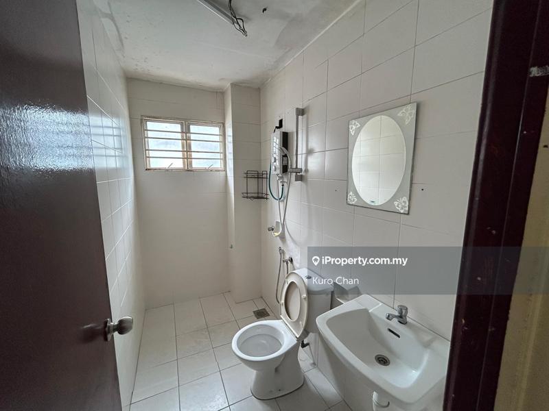 Rumah Teres 2.5-Tingkat untuk Dijual di Taman Tasik Prima, Puchong oleh Kuro Chan - iProperty.com.my
