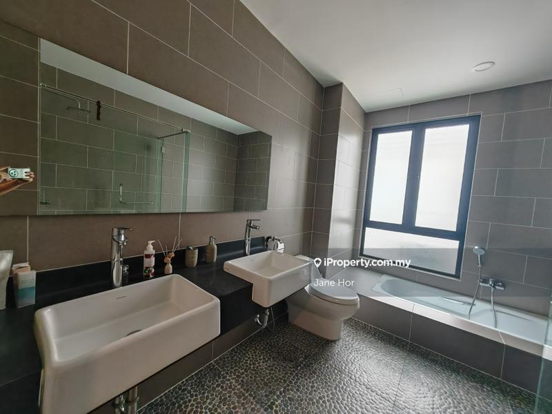 Rumah Berangkai 3 Tingkat untuk Dijual di 16 Sierra, Puchong oleh Jane Hor - iProperty.com.my