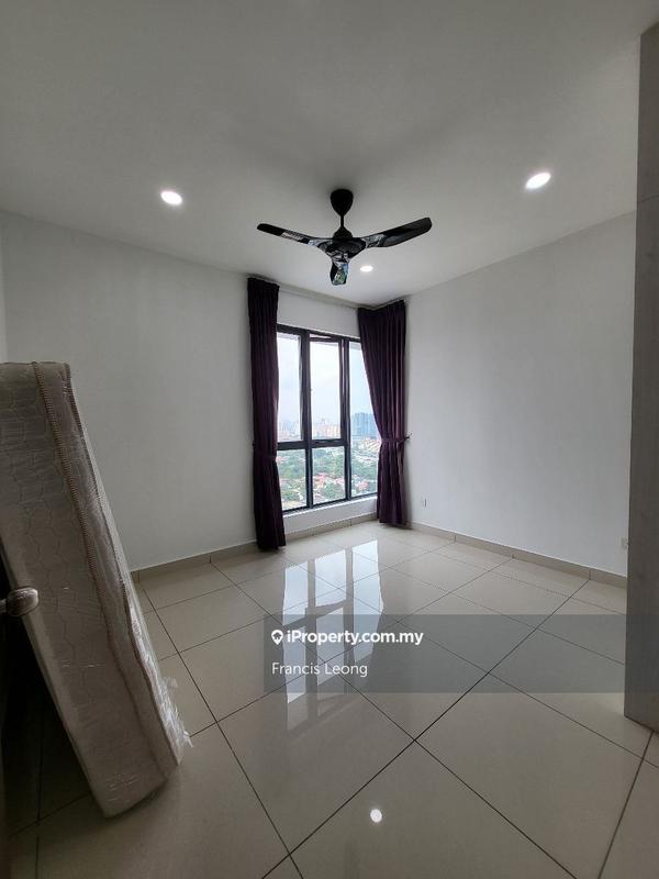 Service Residence for Sale in KL Traders Square by Francis Leong - iProperty.com.my