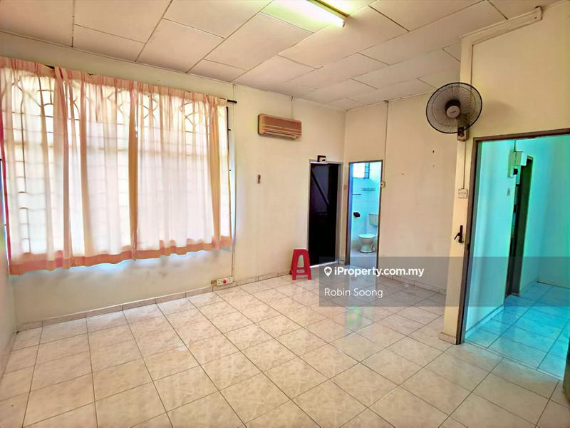 2-storey Terraced House for Sale in Ujong Pasir, Melaka by Robin Soong - iProperty.com.my