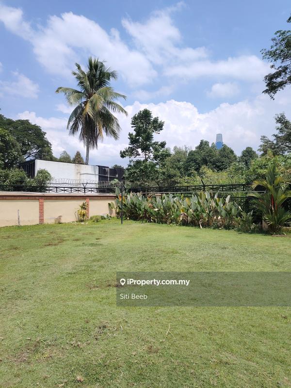 Banglo untuk Dijual di Taman U-Thant, Kuala Lumpur oleh Siti Beeb - iProperty.com.my