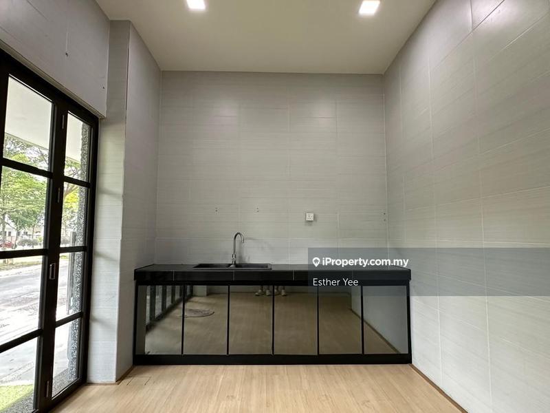 Rumah Berangkai 3.5 Tingkat untuk Dijual di Duta Suria, Ampang oleh Esther Yee - iProperty.com.my