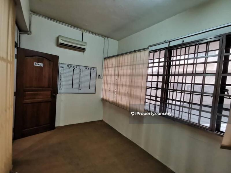 Pejabat untuk Disewa di Desa Aman Puri, Kepong oleh Cs Heng - iProperty.com.my