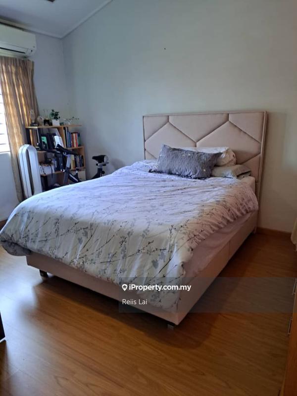 Rumah Berkembar untuk Dijual di SS2, Petaling Jaya oleh Reiis Lai - iProperty.com.my