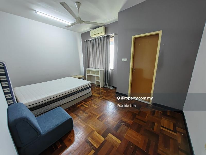 Kondominium untuk Dijual di Armanee oleh Frankie Lim - iProperty.com.my