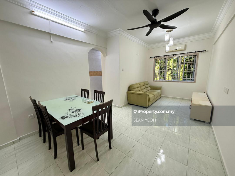 For Rent - Flat Taman Ungku Tun Aminah