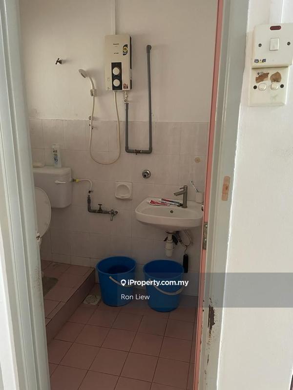 2-storey Terraced House for Sale in Taman Pinggiran Putra, Seri Kembangan by Ron Liew - iProperty.com.my
