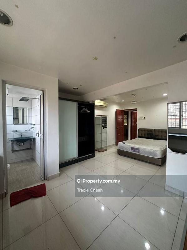 Rumah Berangkai 2 Tingkat untuk Disewa di Jalan Perlak, Sri Petaling oleh Tracie Cheah - iProperty.com.my