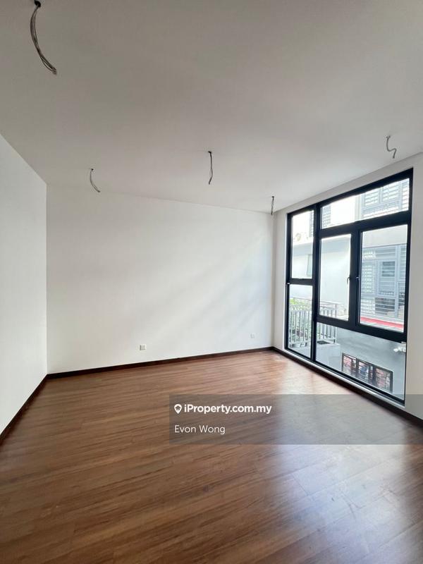 3-storey Terraced House for Sale in Puchong, Selangor by Evon Wong - iProperty.com.my
