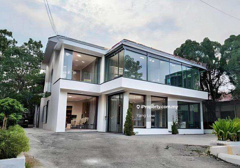 For Rent - FULLY RENOVATED | FACING MAAROF MAIN ROAD | MOVE IN CONDITION